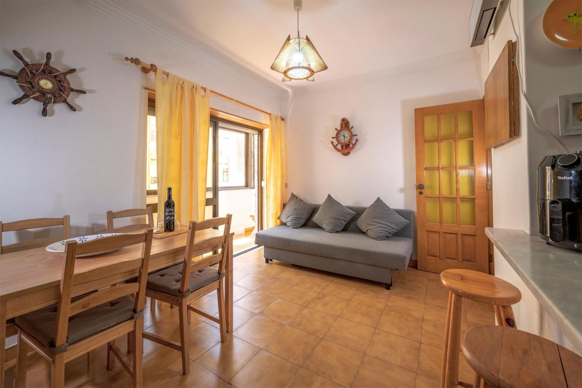 Cozy Apartment Near The Beach In Costa De Caparica Dış mekan fotoğraf